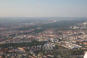 Frei bestimmbarer, einstündiger Rundflug ab Augsburg (PA 28)