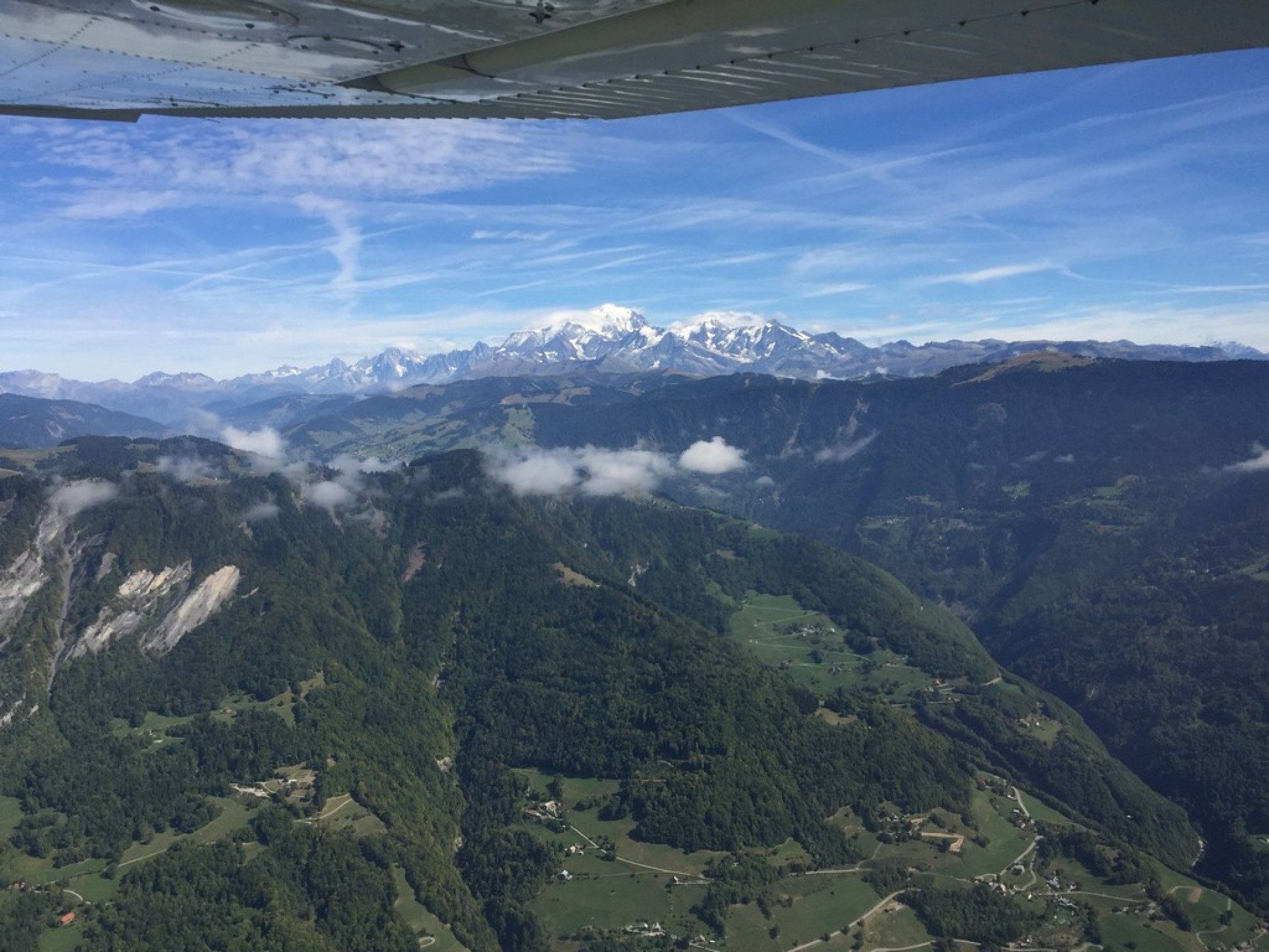 Vol sur mesure au départ de La Vèze