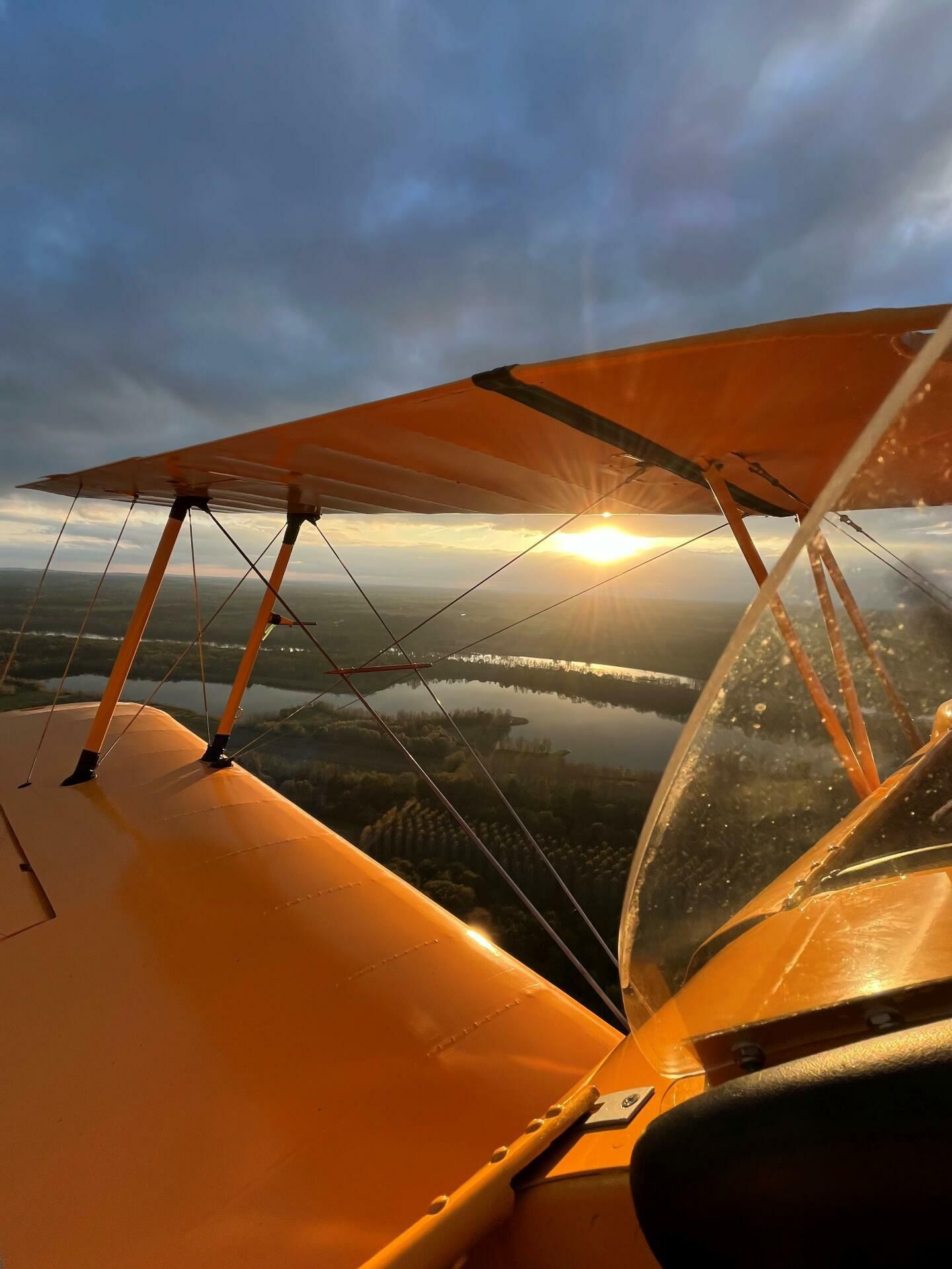 [BÜCKER JUNGMANN] Les Châteaux du Giennois