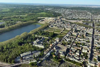 Paris et Versailles vus du ciel — un souvenir pour la vie