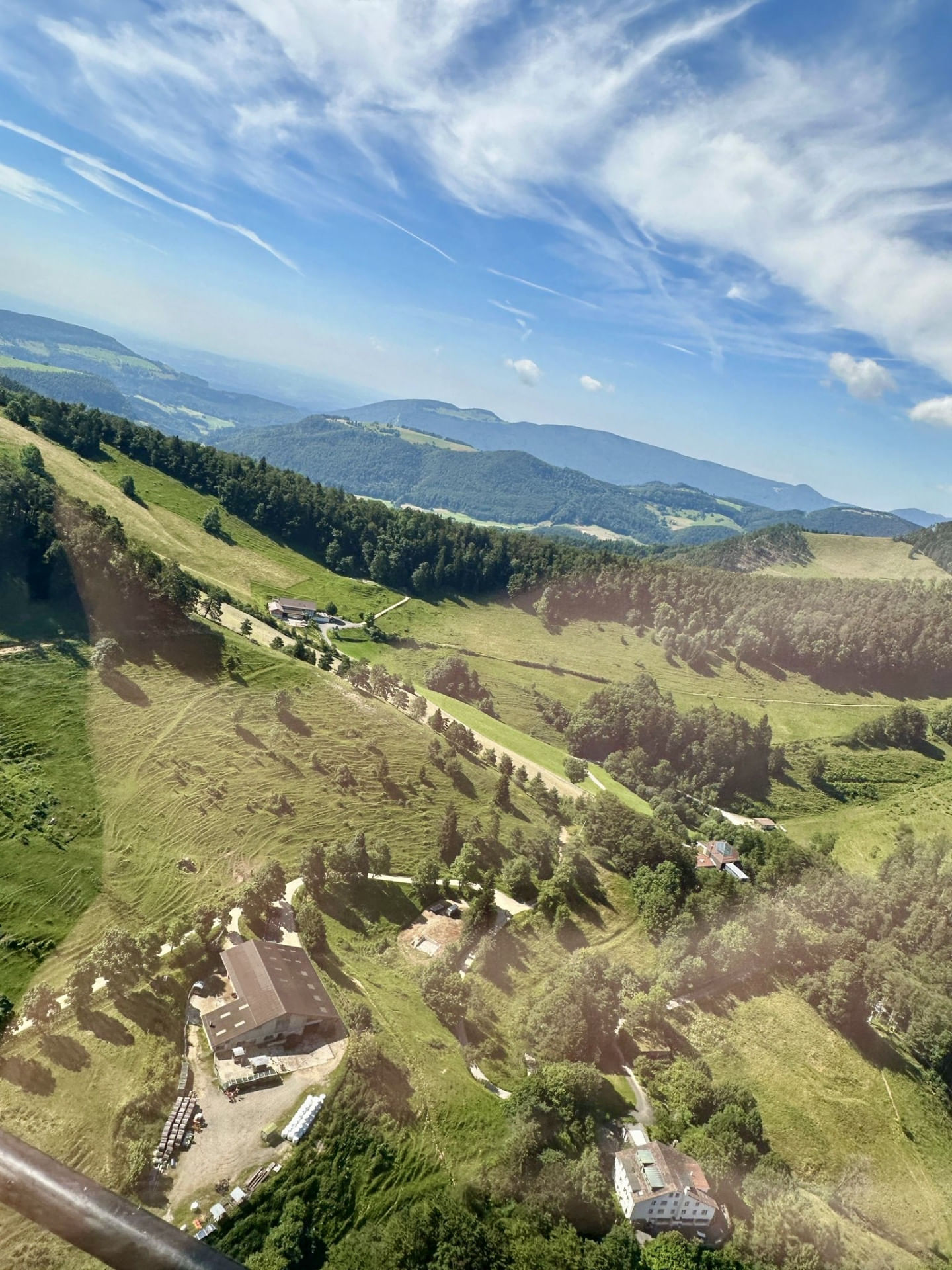 Rundflug mit Zwischenhalt im Bergrestaurant