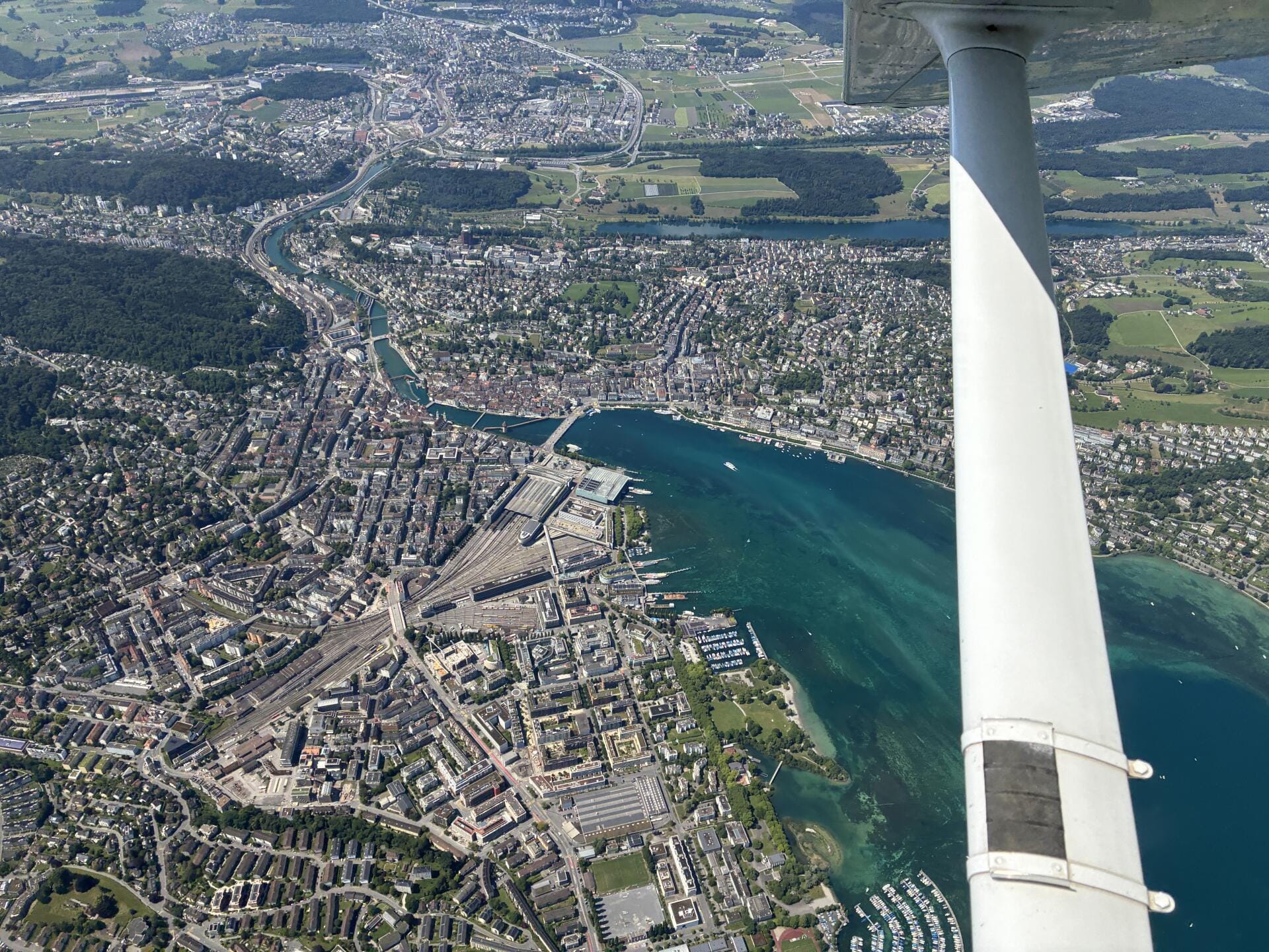 06a. Rigi & Pilatus: Spektakulärer Rundflug (EUR)