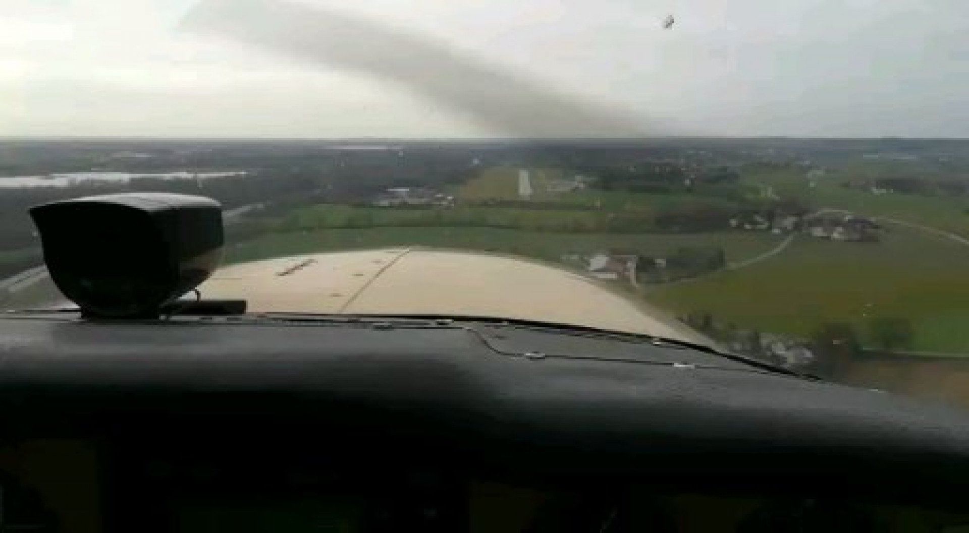 Rundflug über die Alpen: Chiemsee Schliersee und Tegernsee