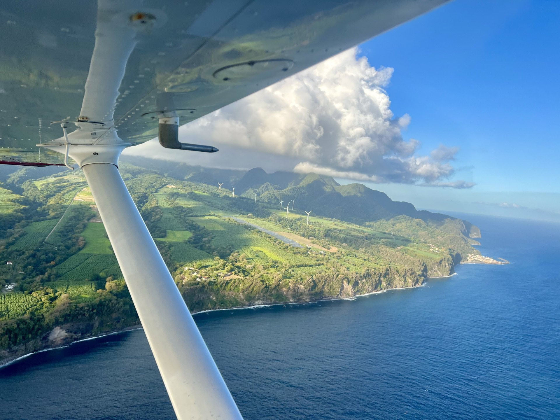 Vol au Nord et au Sud de La Martinique en avion !