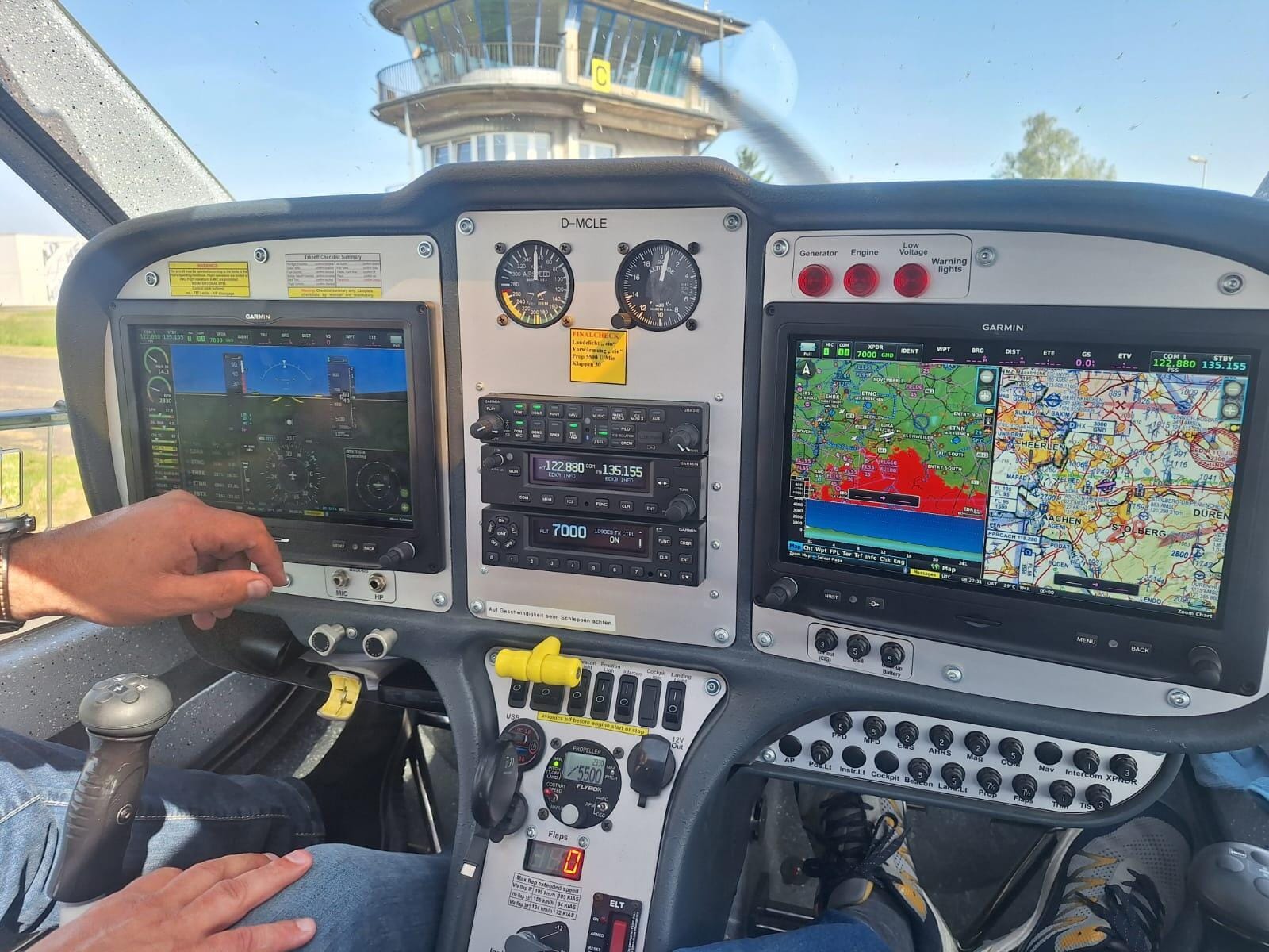 Premium-Rundflug (60 Minuten)