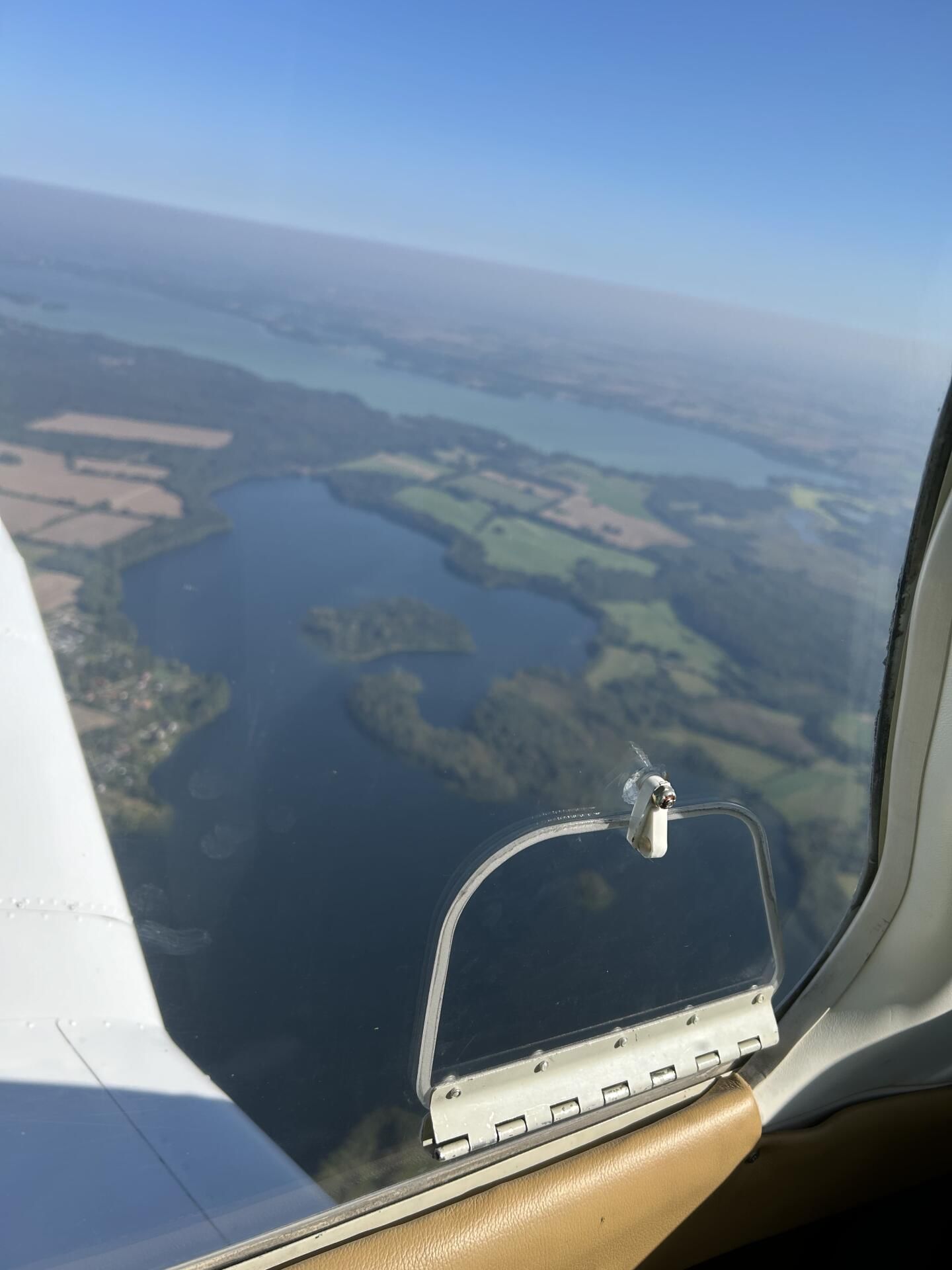 Großer Rundflug: Hamburg,Plöner See,Fehmarn,Ostsee,Lübeck