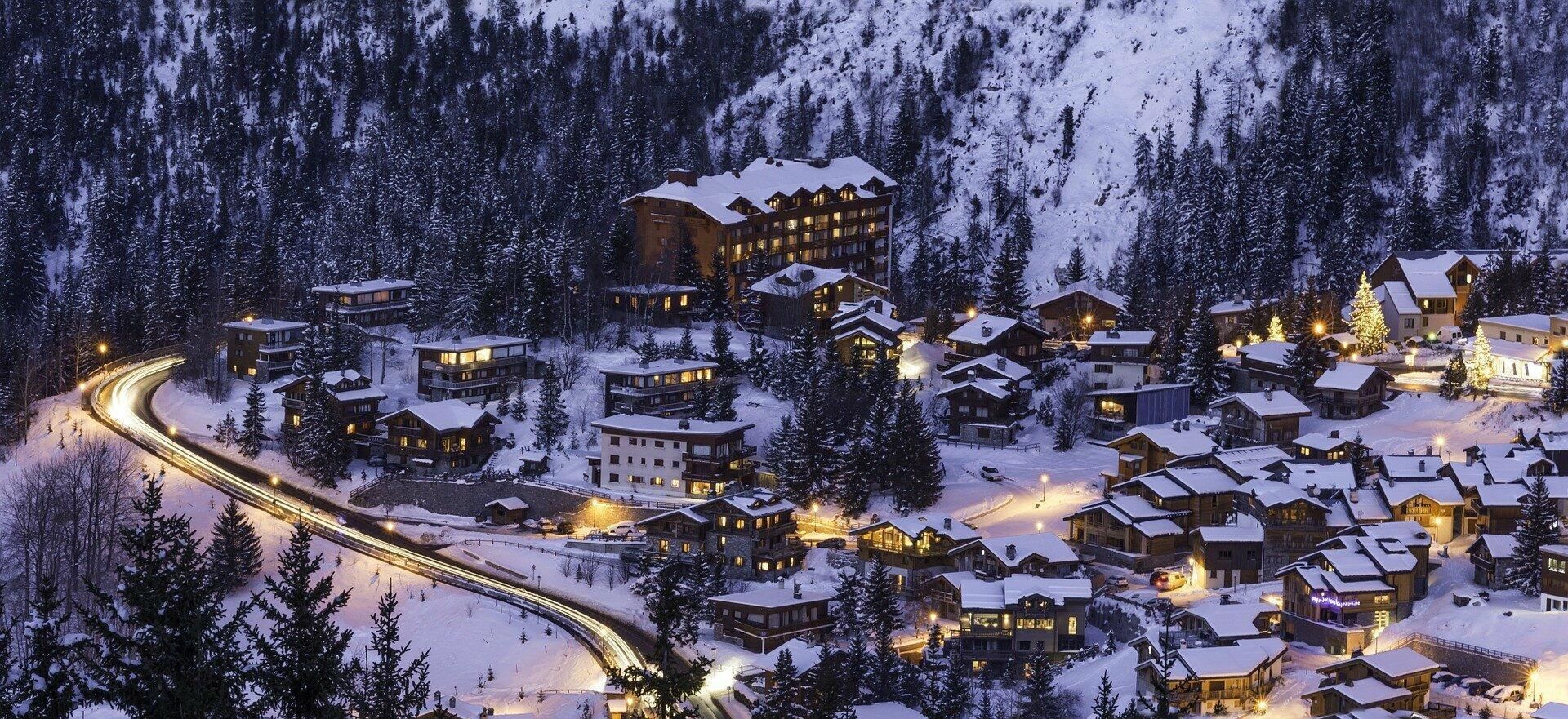 Weekend Ski trip or summer holiday  to Courchevel Altiport