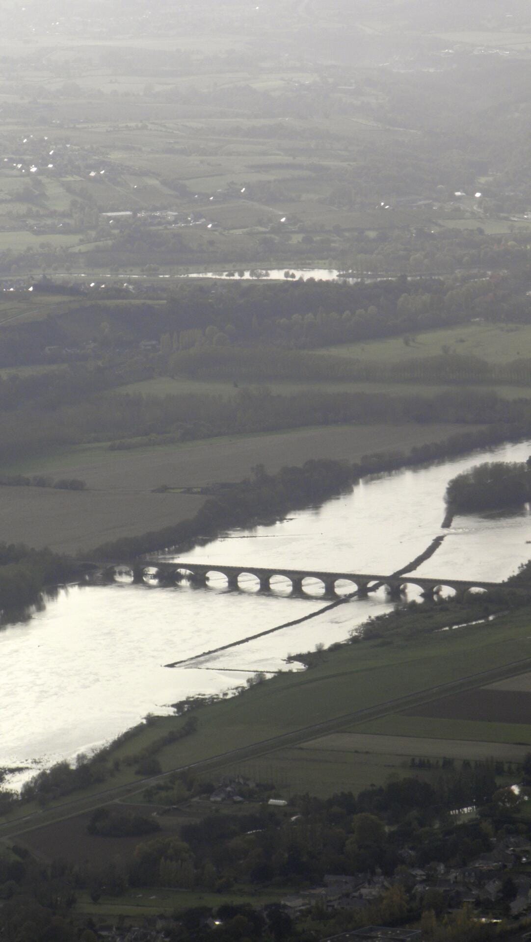survol de la Loire jusqu'à Bouchemaine