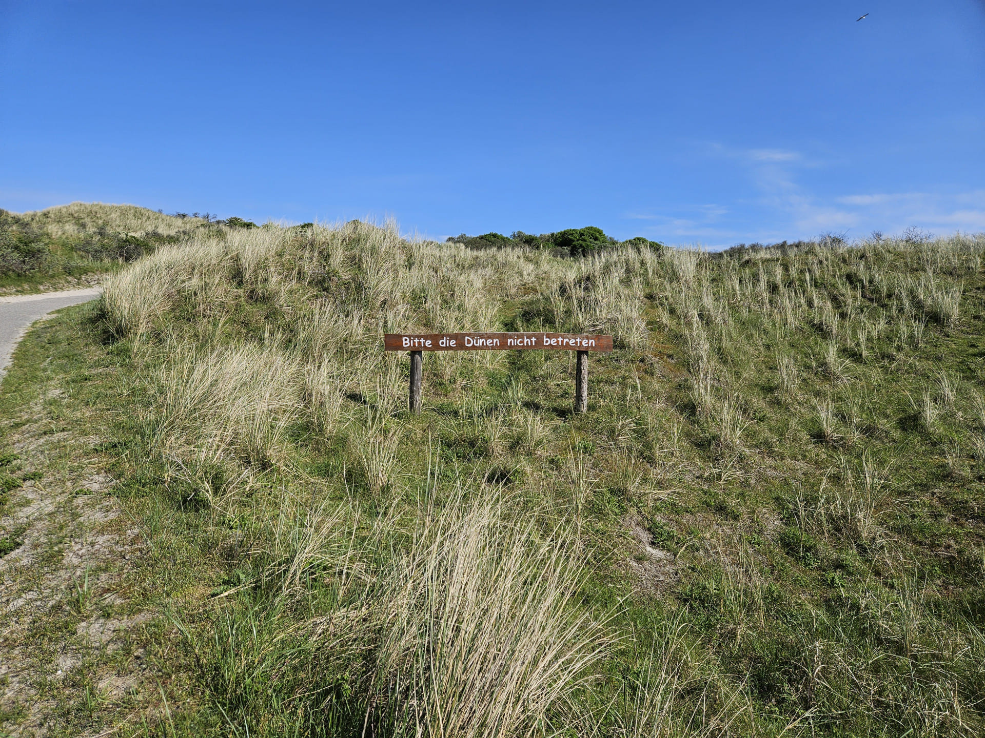 Juist: 500m nach der Landung der Weg zum Sandstrand