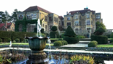 Rundflug „Rheinturm & Düsseldorf u. Schloss Benrath“