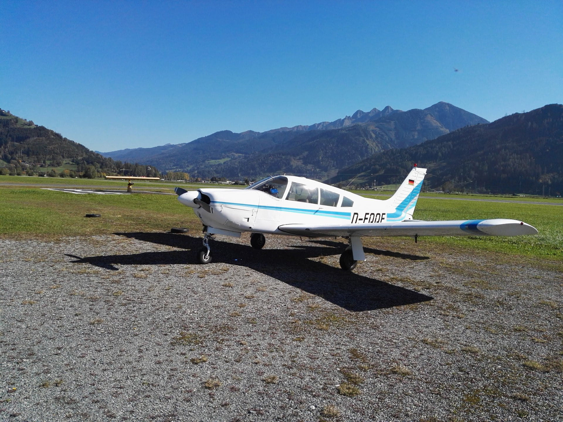 Piper PA28-201 Arrow II