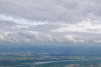 Balade aérienne : magnifique plaine d'Alsace