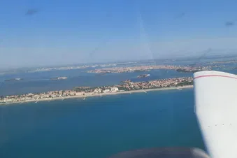 1 oder 2 Tagesausflug nach Venedig im Privatflugzeug