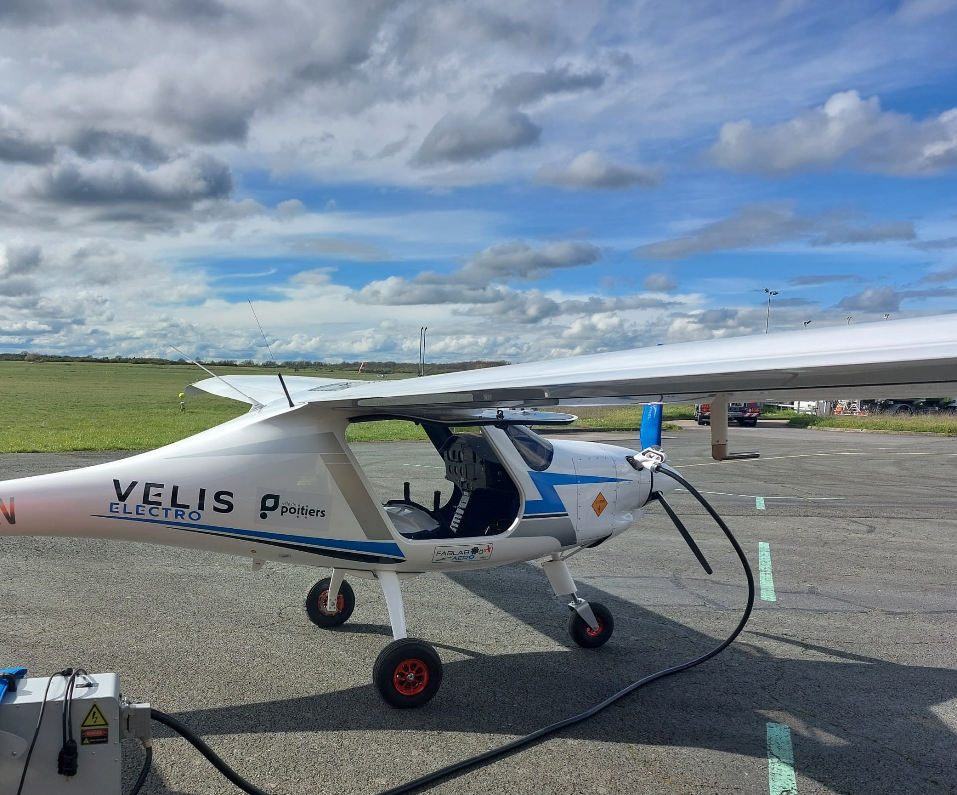 avion électrique SW 128 vélis électro