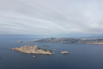 Balade jusqu'à la frontière italienne, retour par la côte