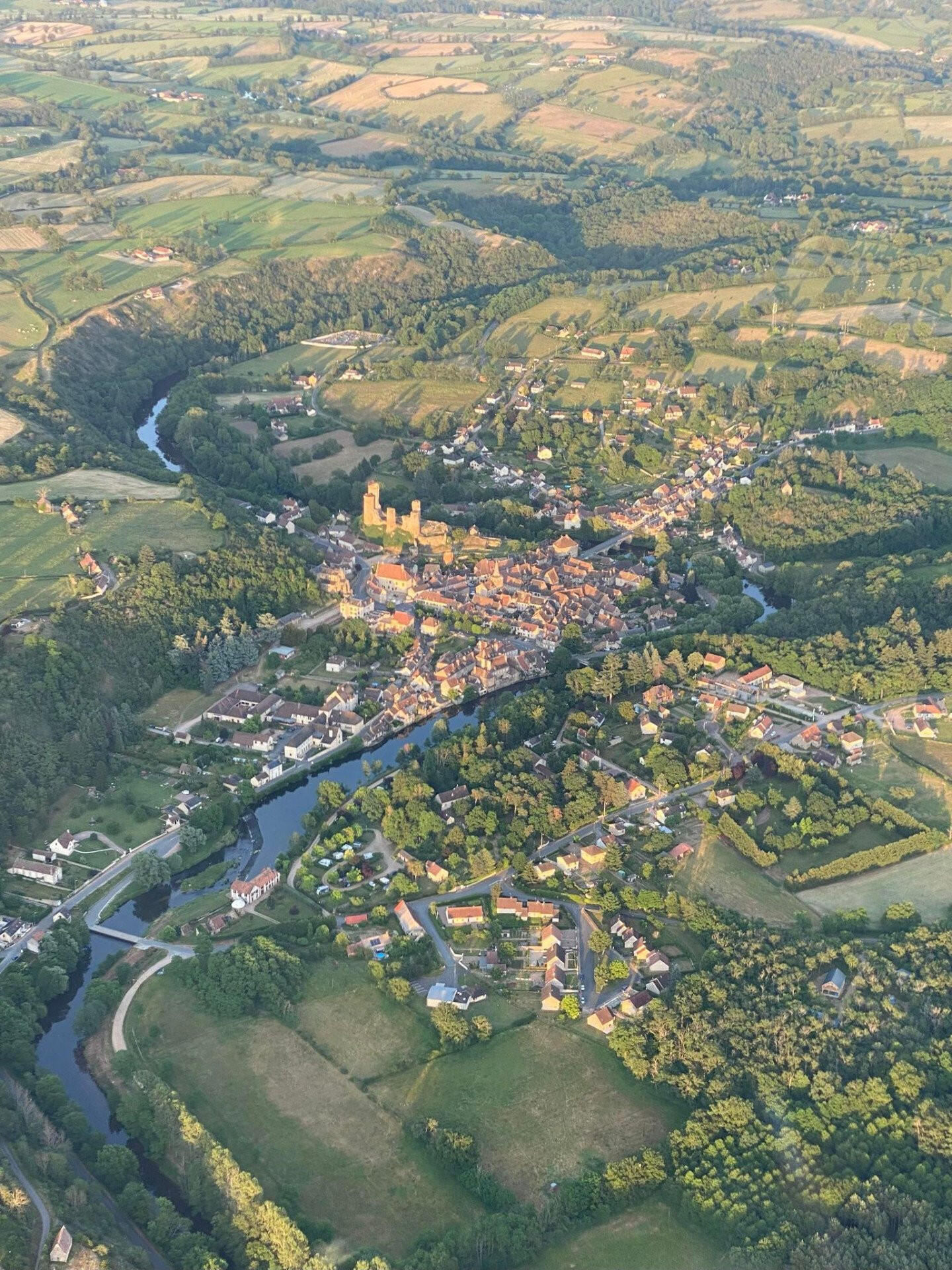 Berry - Bourbonnais - Tour de la forêt de Tronçais en avion