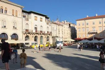 Pula - älteste Stadt in Istrien