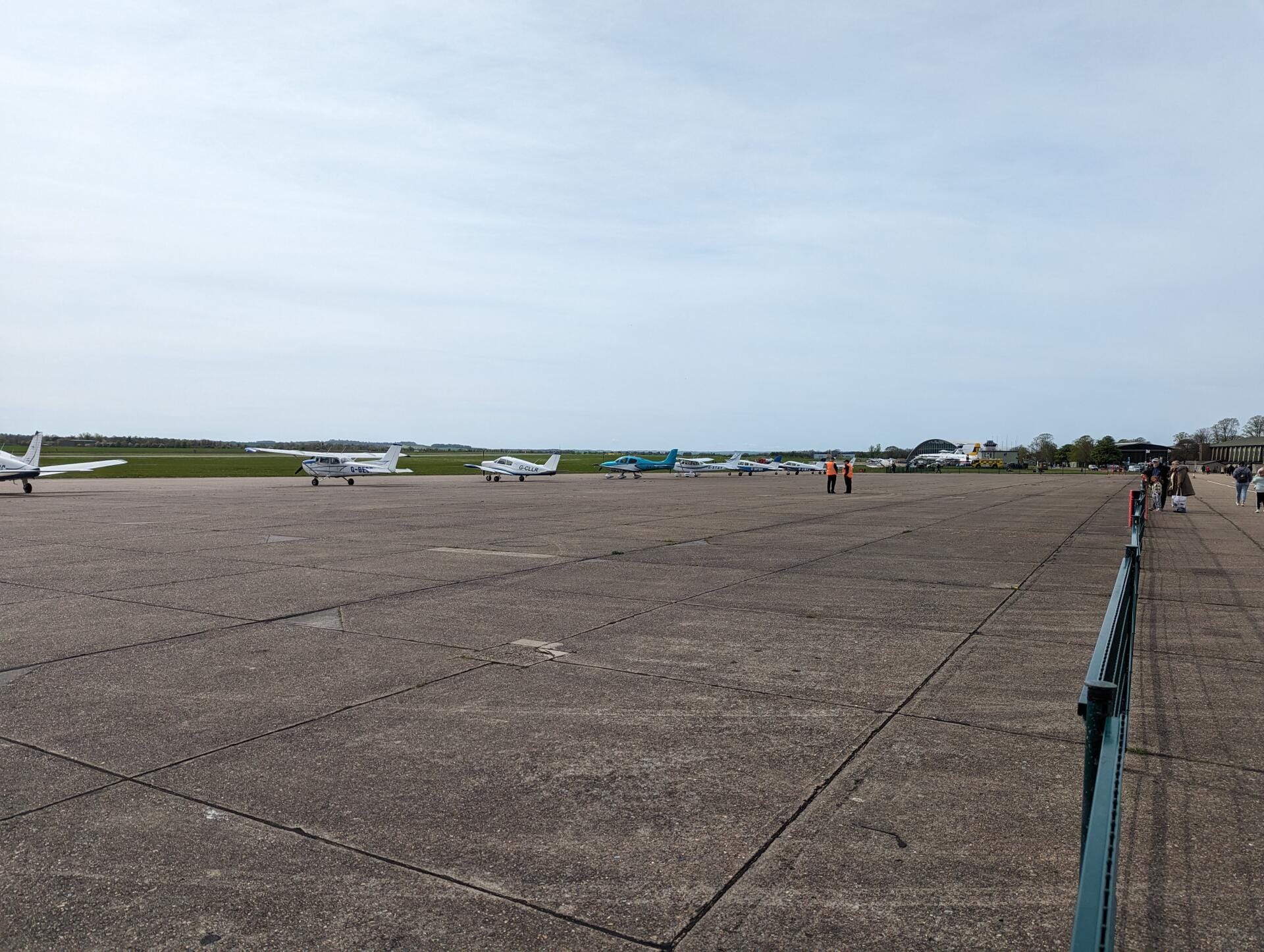 Visiting aircraft parking