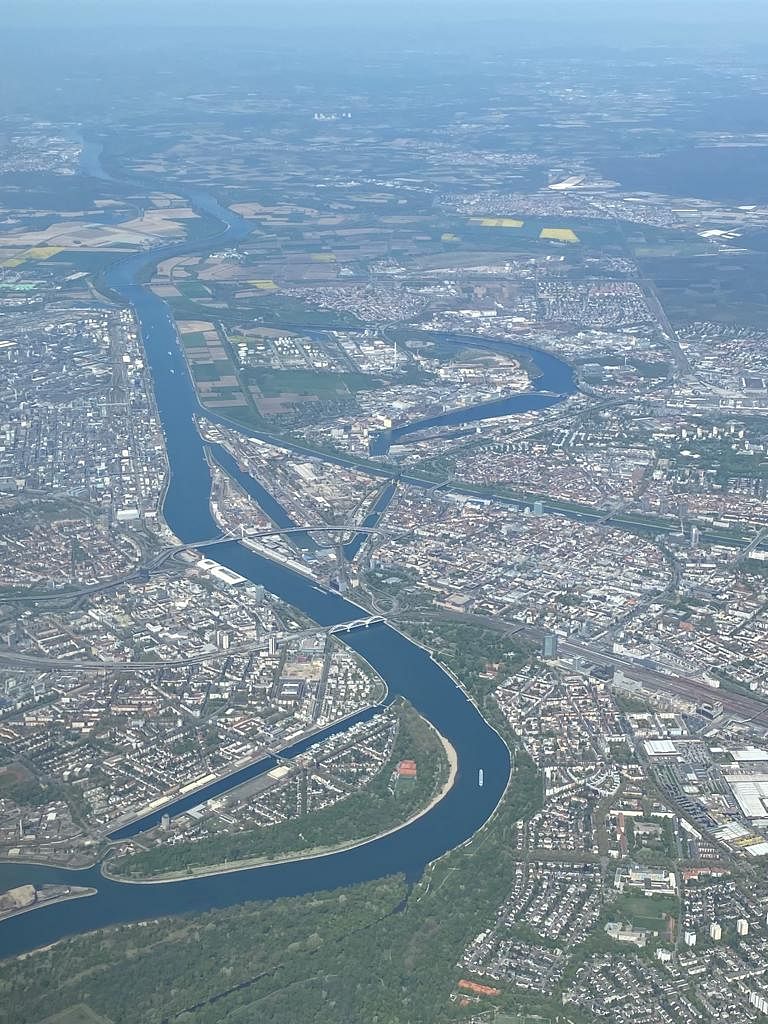 Flug zum schönsten Flugplatz der Alpen