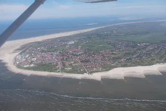 Von Langeoog über alle ostfriesischen Inseln