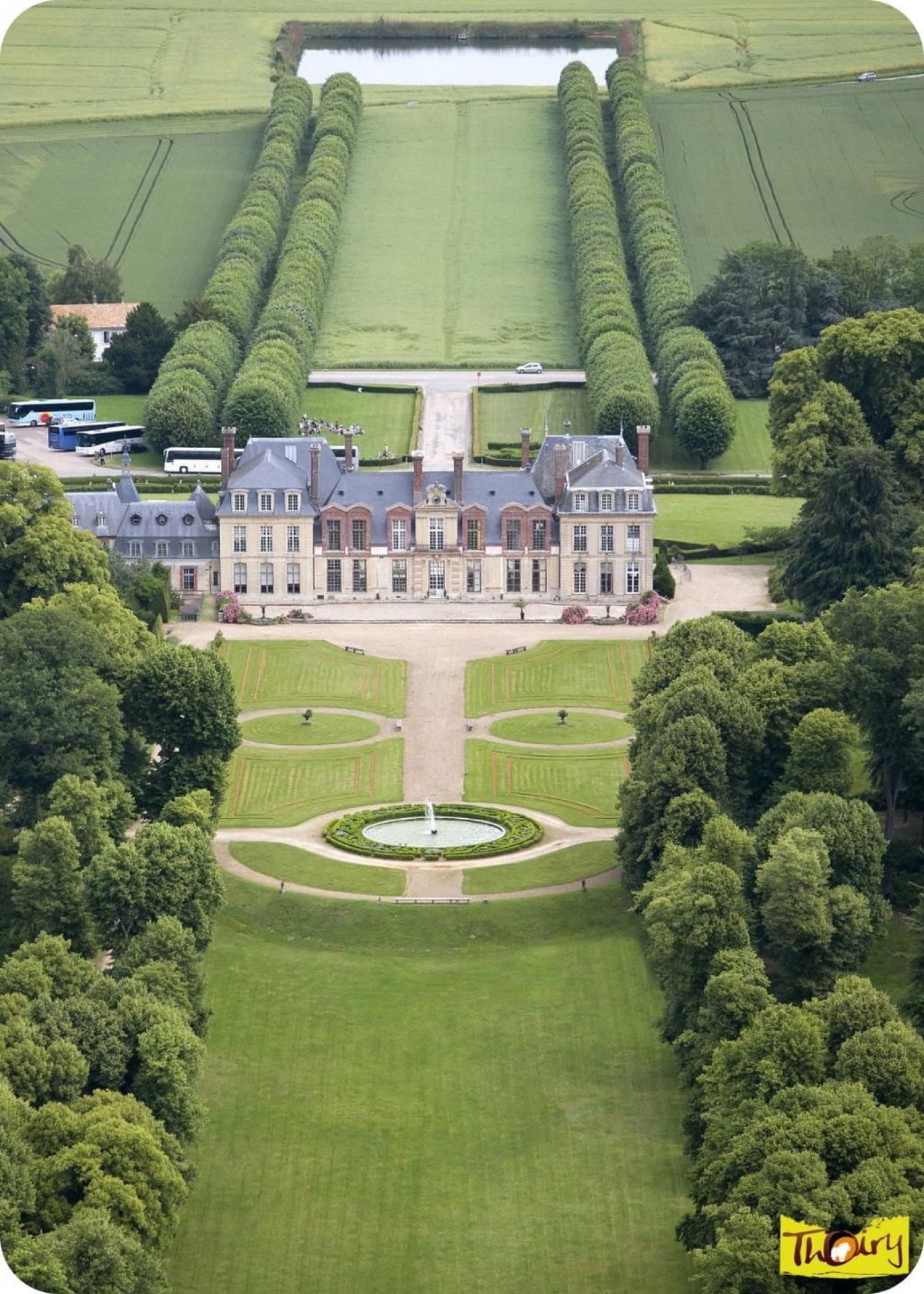Découvrez l'ouest parisien en avion !