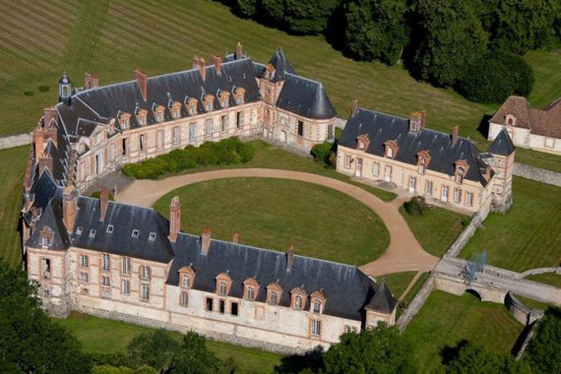 De château en château au Sud des Mureaux