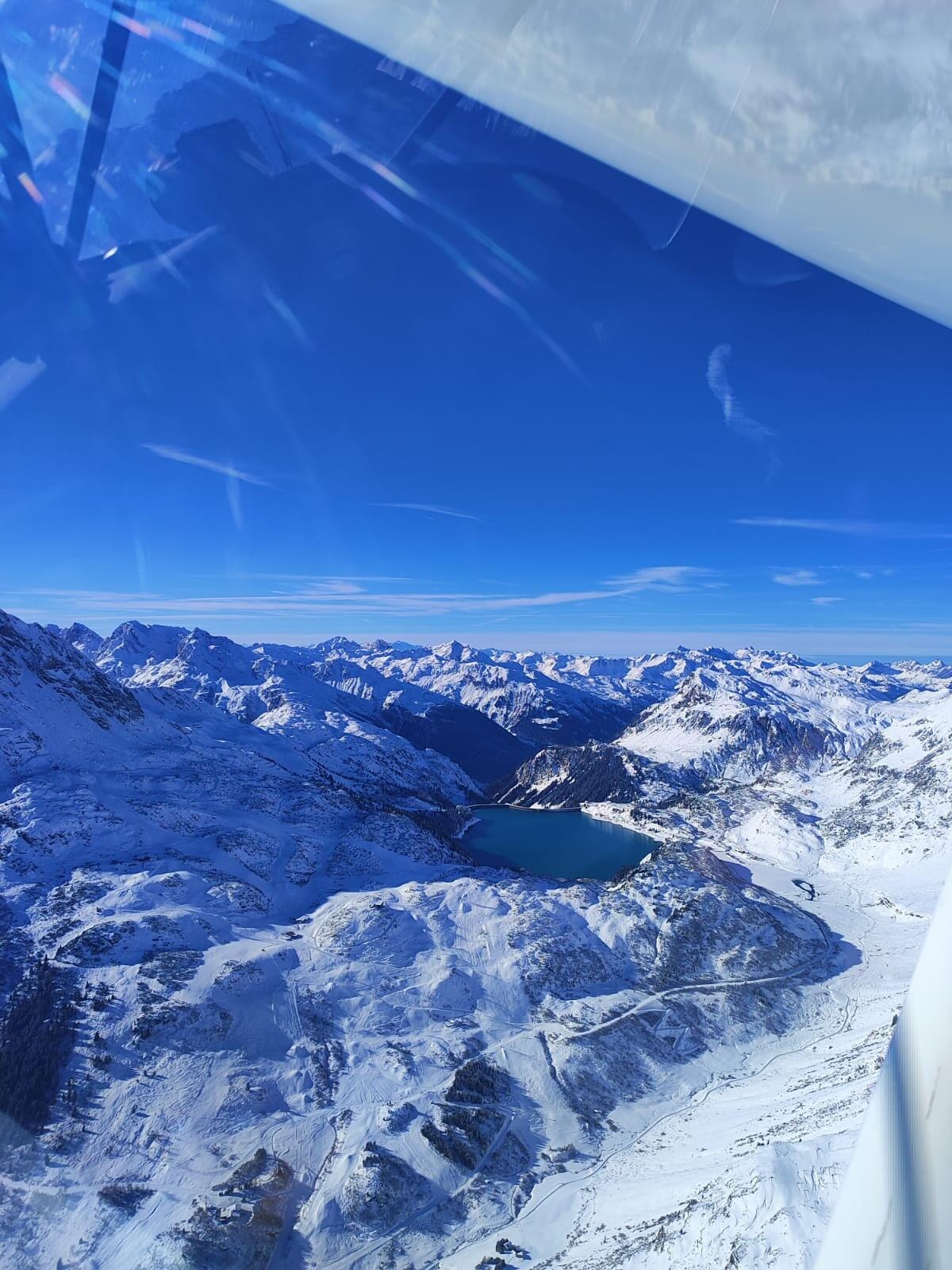 Alpenrundflug ab Mengen – Arlberg & Silvretta