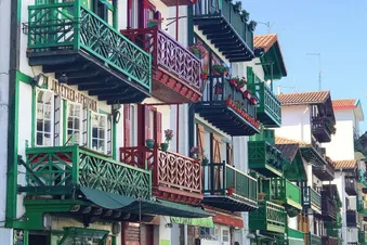 Pintxos et playa à Hondarribia