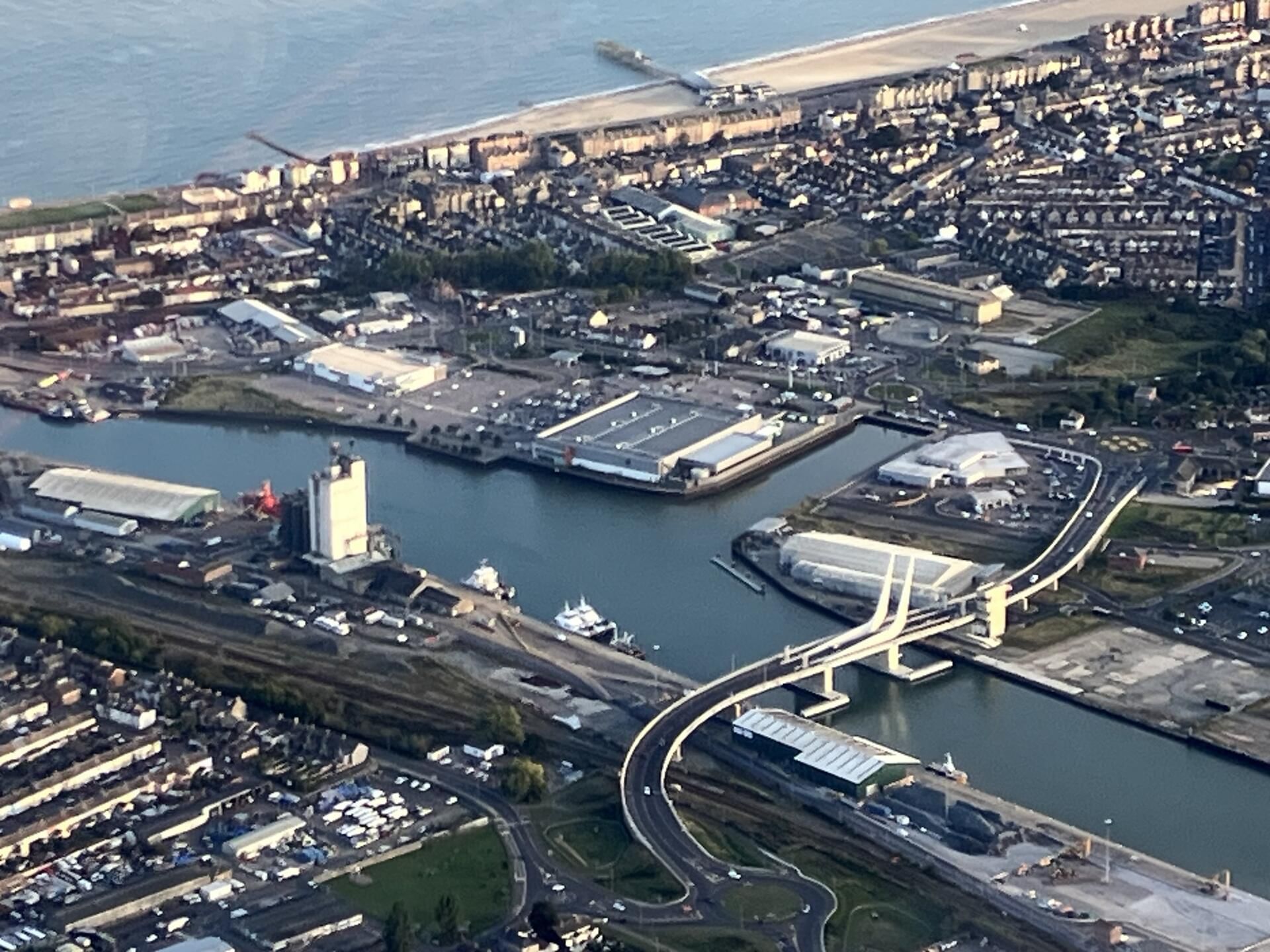 Suffolk coast. sightseeing trip from Lowestoft to Felixstowe