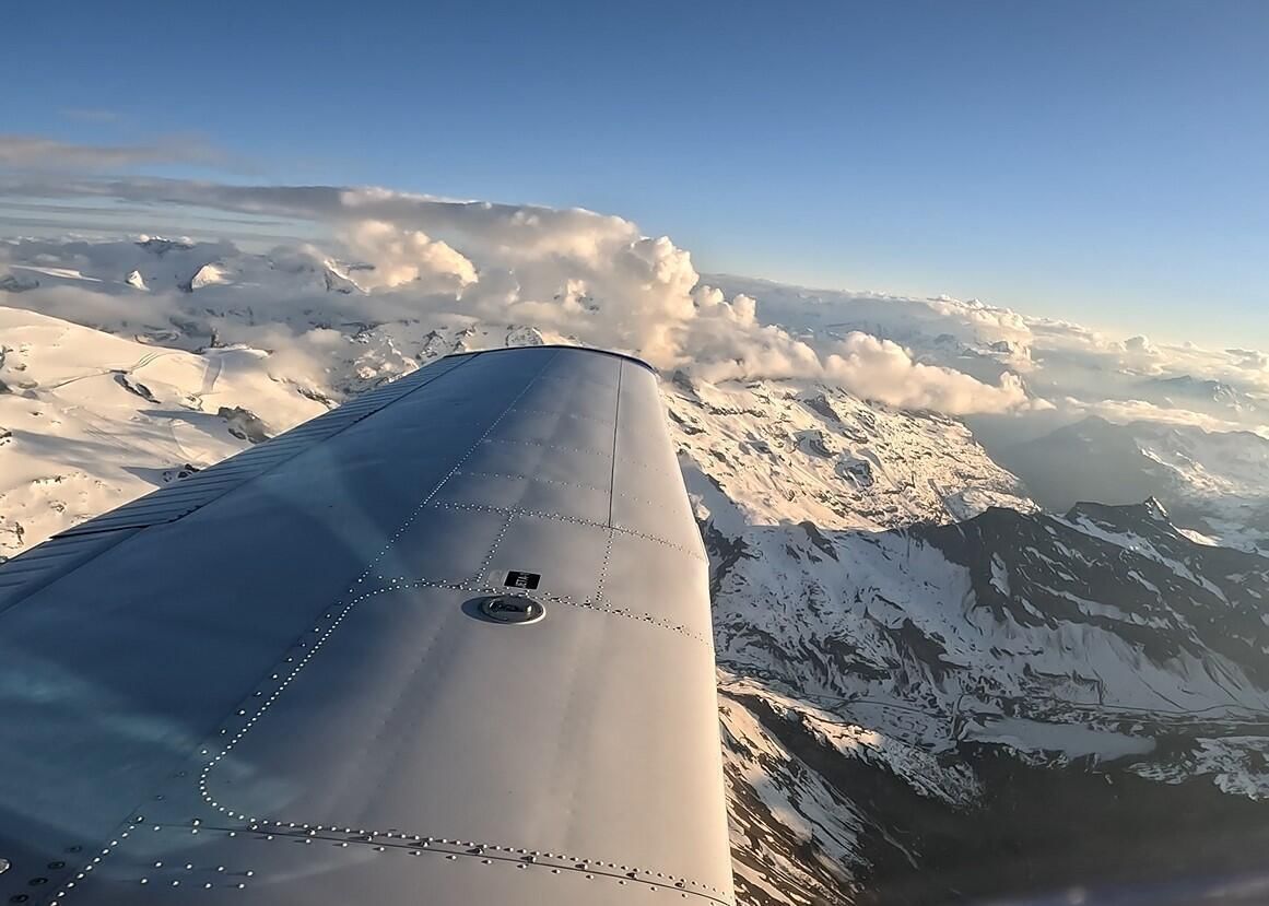 1 Stunde – Dein Flug, deine Route!