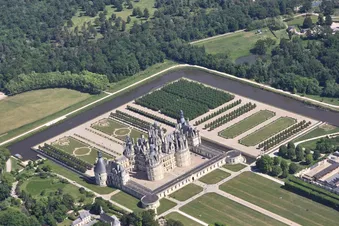 Les Châteaux de la Loire vus du ciel
