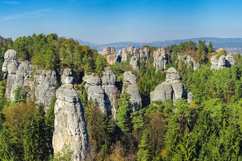 1 passenger - Northern Czechia castles, nature and towers
