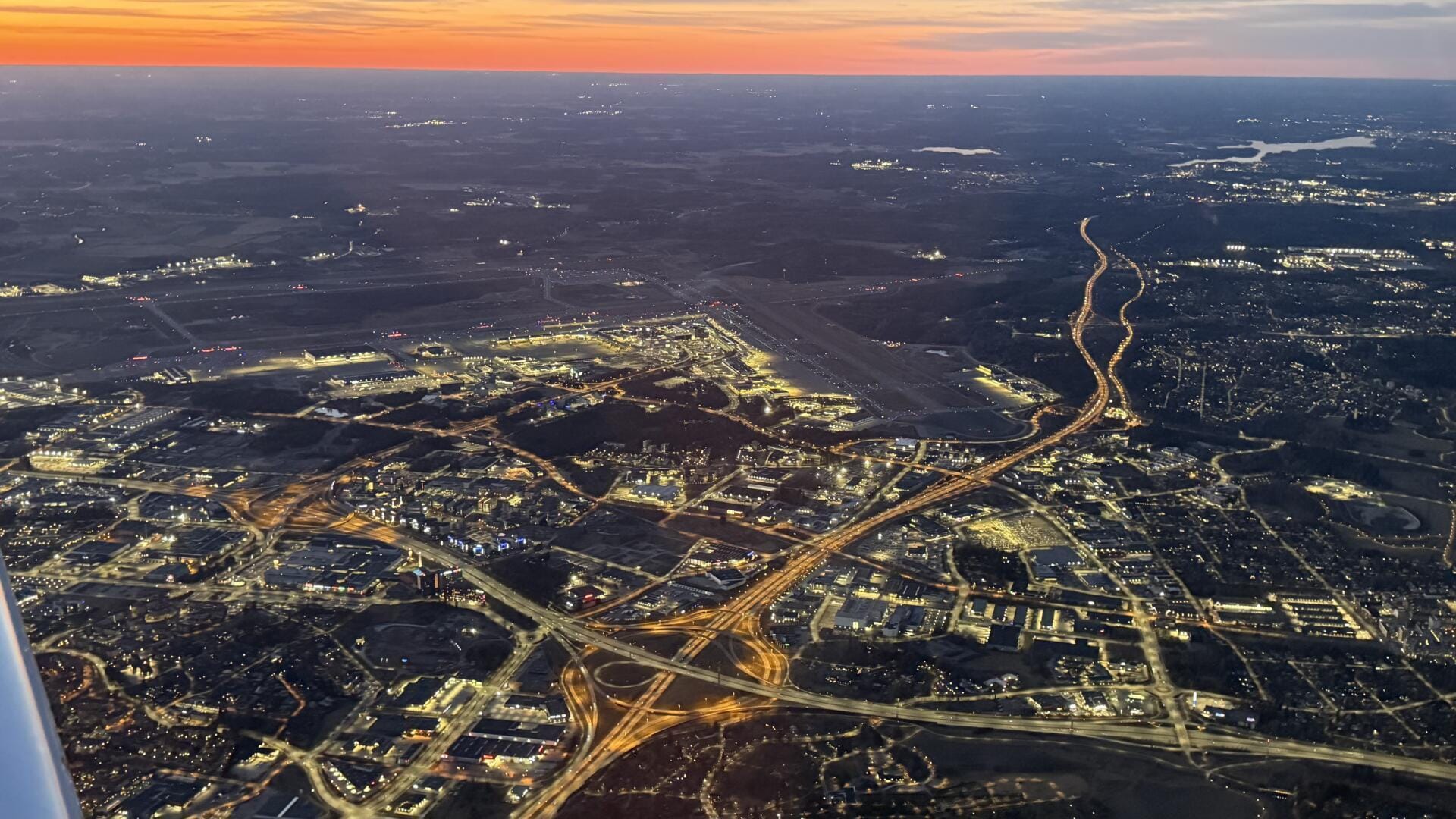 Helsinki Sunset Scenic Flight