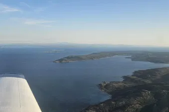 Vol panoramique exclusif de l'extrême sud de la Corse