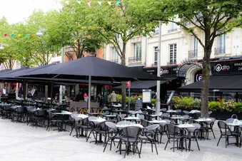 Day or overnight to explore the Champagne Region of France