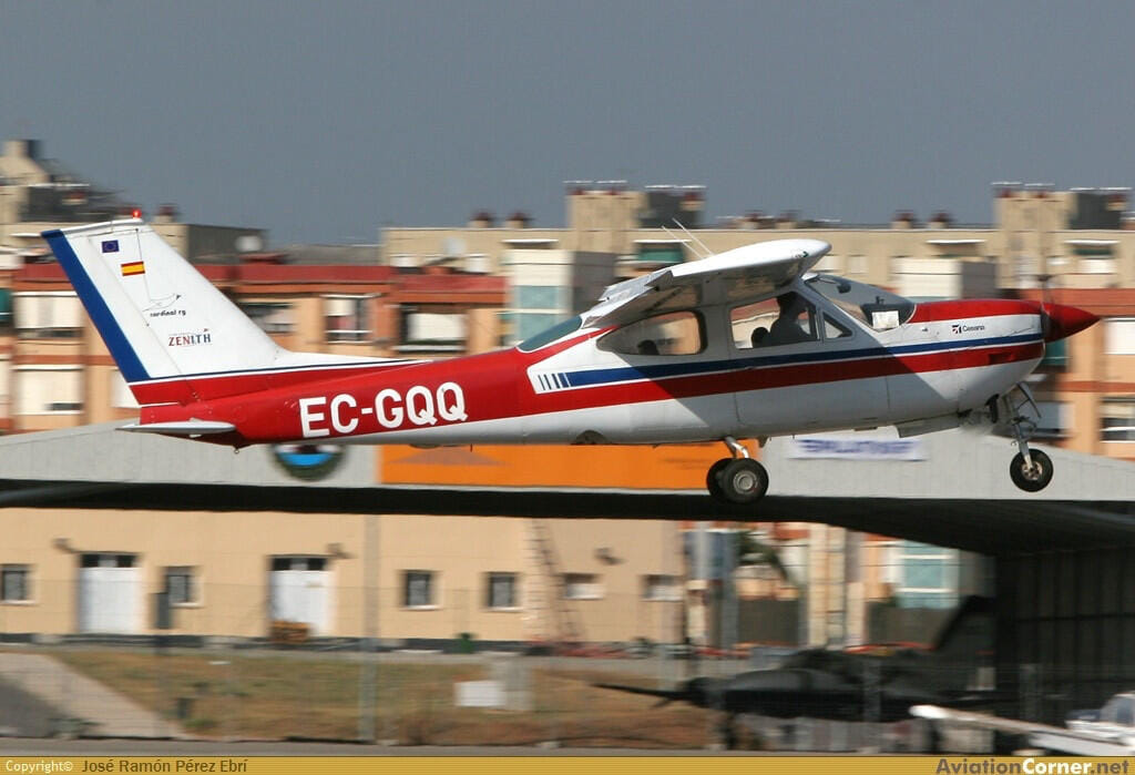 Cessna 177 R Cardinal