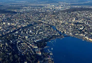 Zürich's Quick Roundtrip: Aarau, Lenzburg und mehr