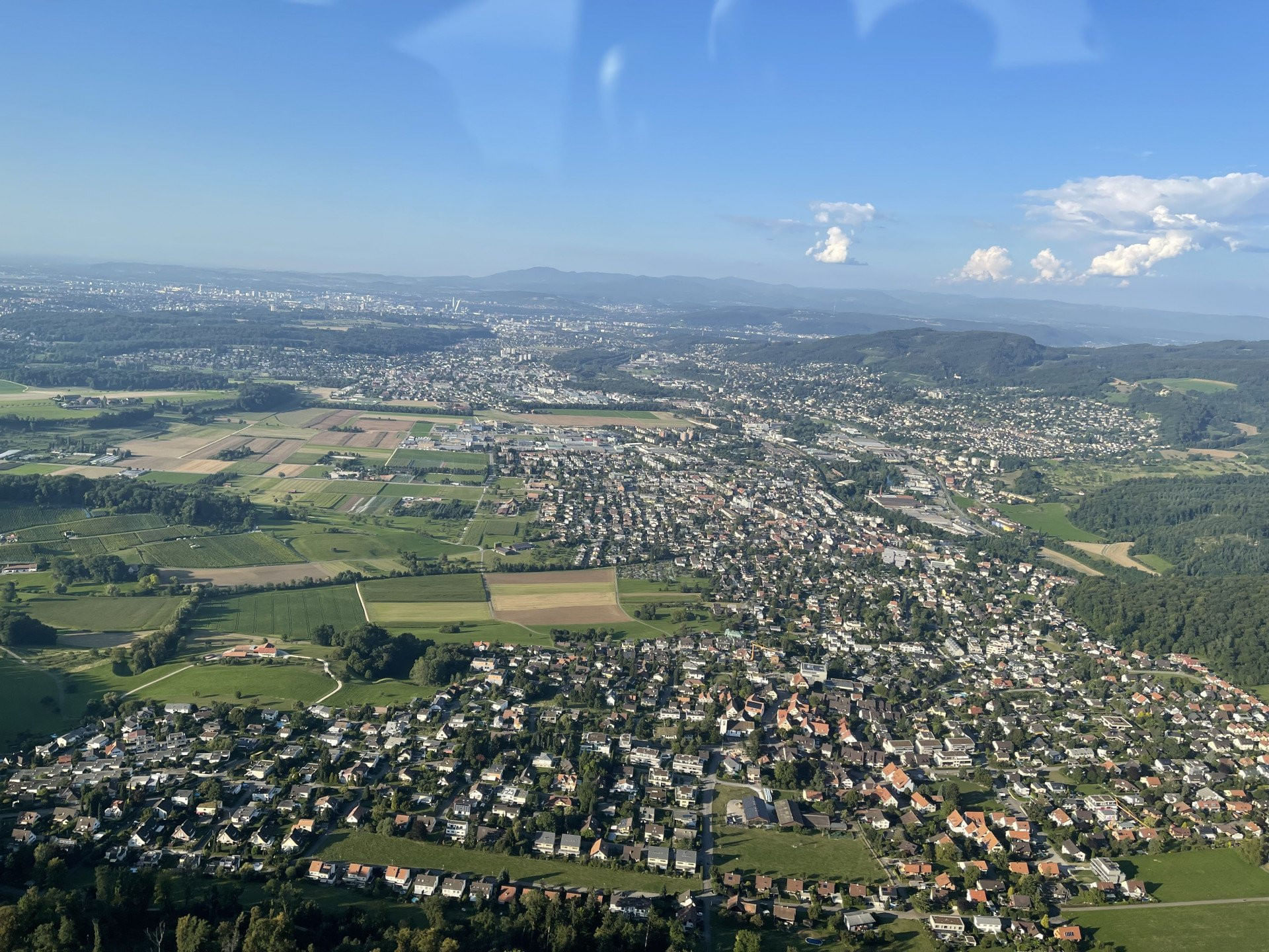 Kleiner-Jurarundflug im Hubschrauber