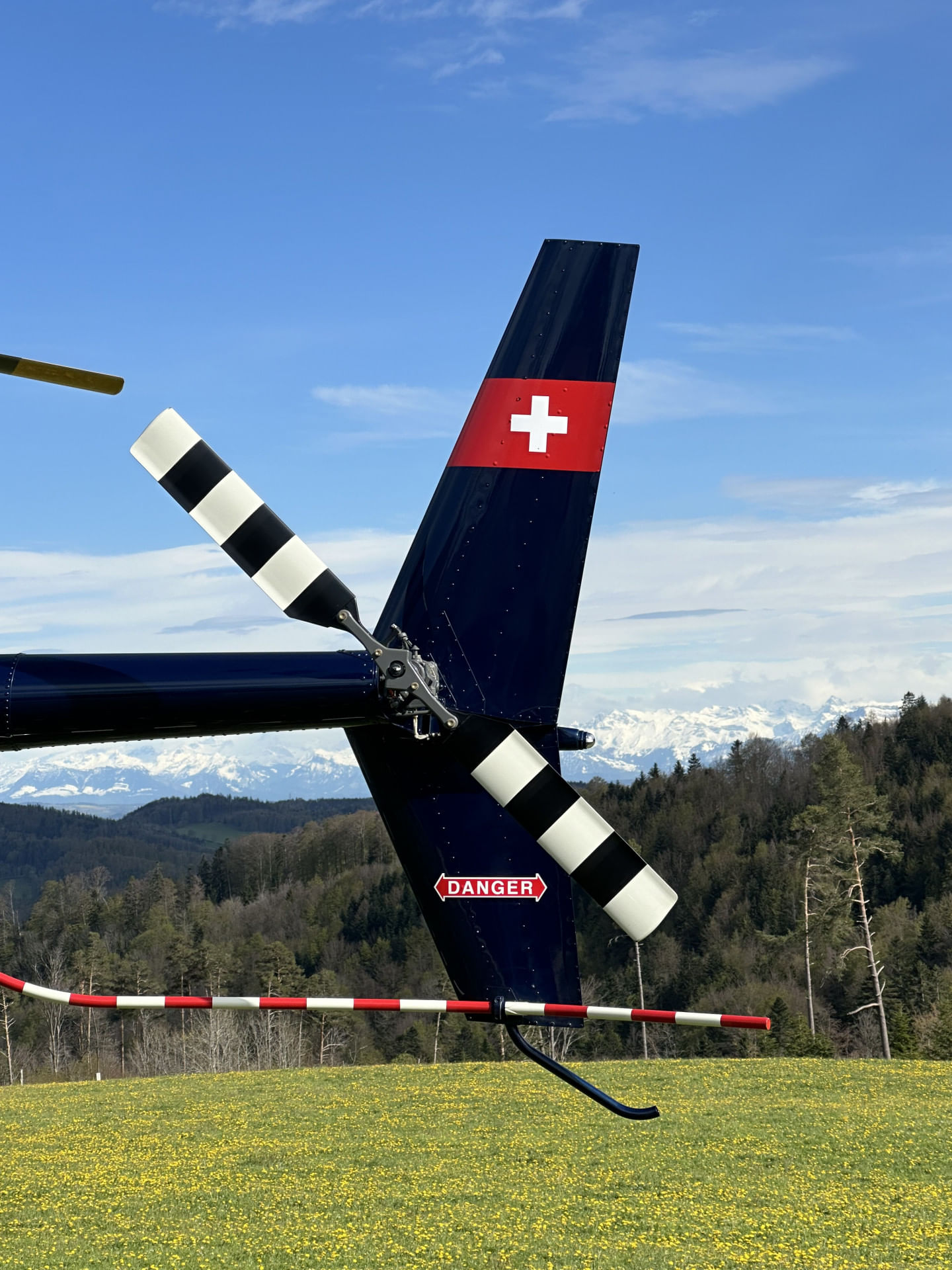 Rundflug mit Zwischenhalt im Bergrestaurant