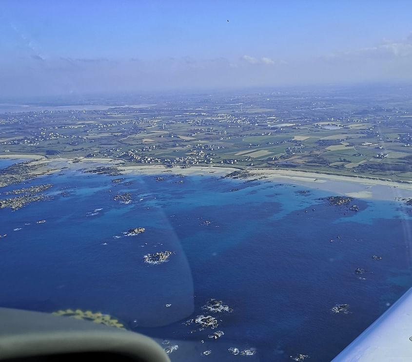 Le Pays Pagan Côte des naufrageurs vue du ciel (2 pers. min)