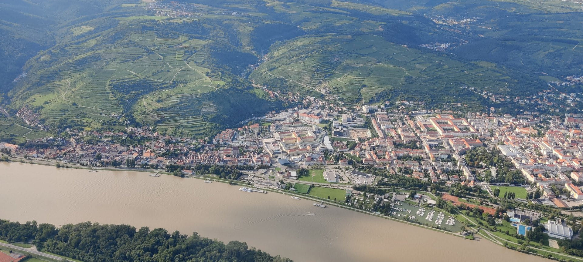 Rundflug Krems - Wachau - Melk