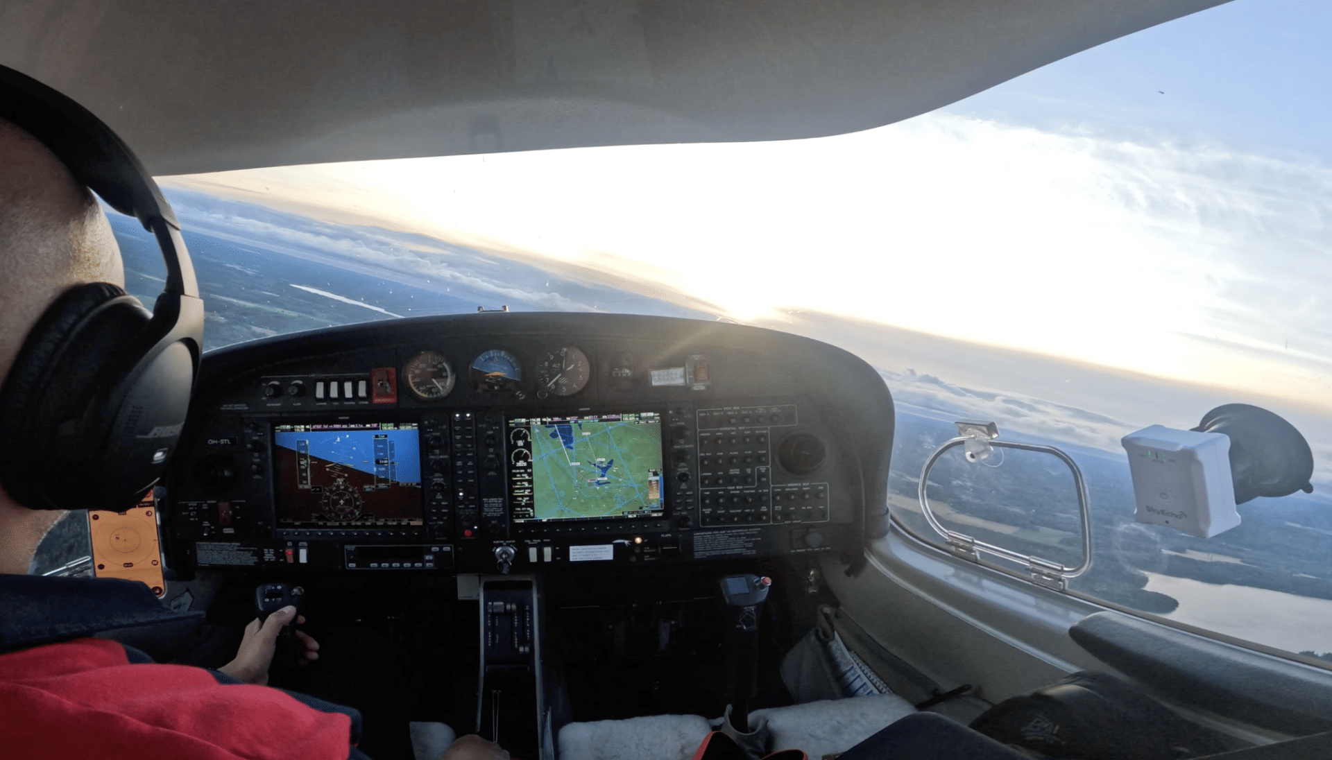 A flying sightseeing experience of Southern Finland (Hanko)