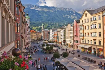 Tagesausflug Innsbruck mit Sightseeingtour und Shopping