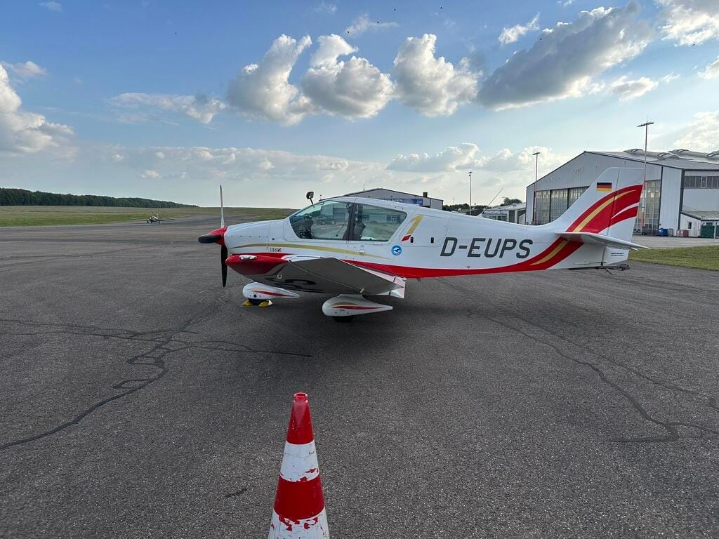 Robin DR401 180HP