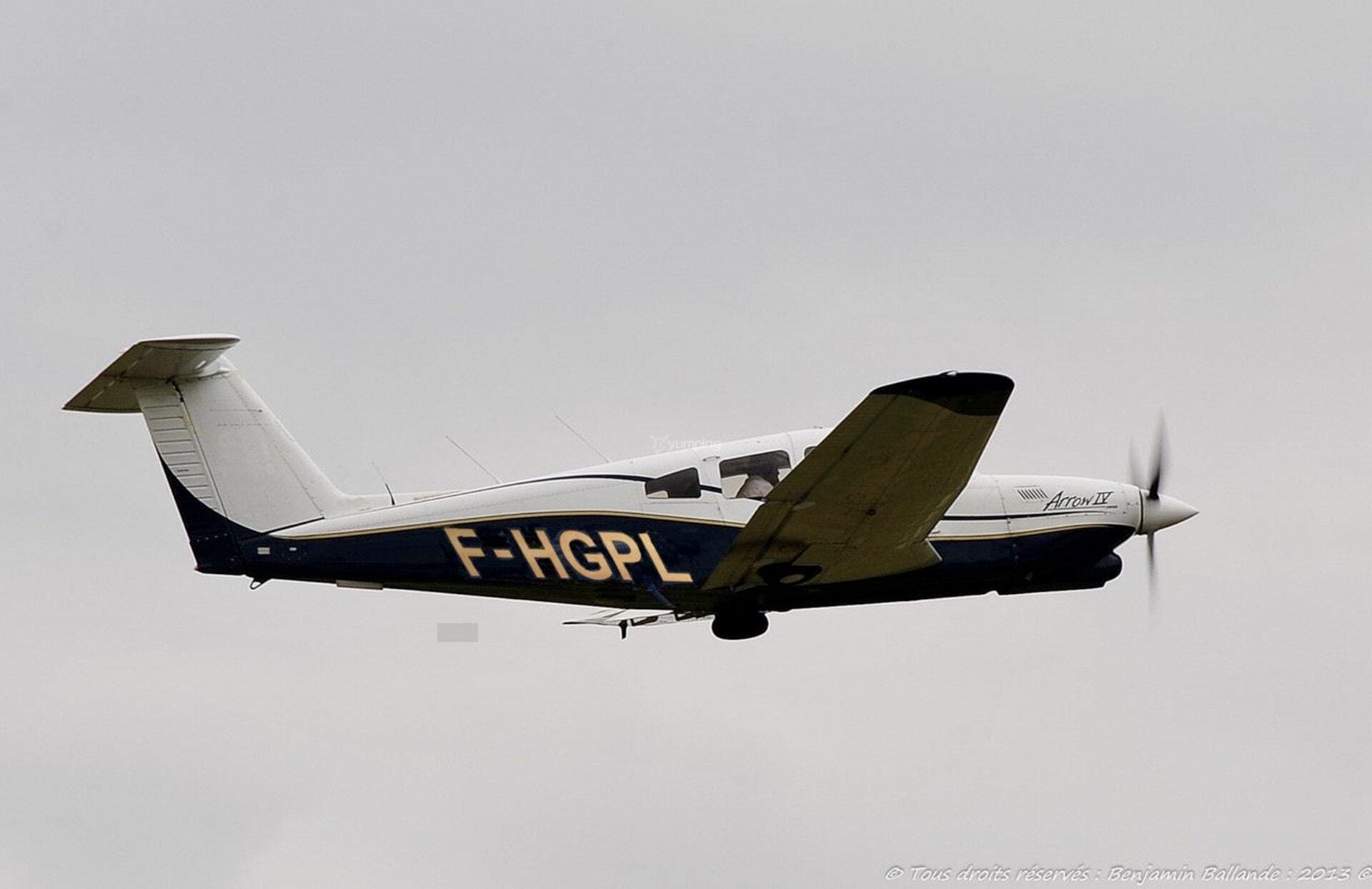 Piper PA28-201 Turbo Arrow IV