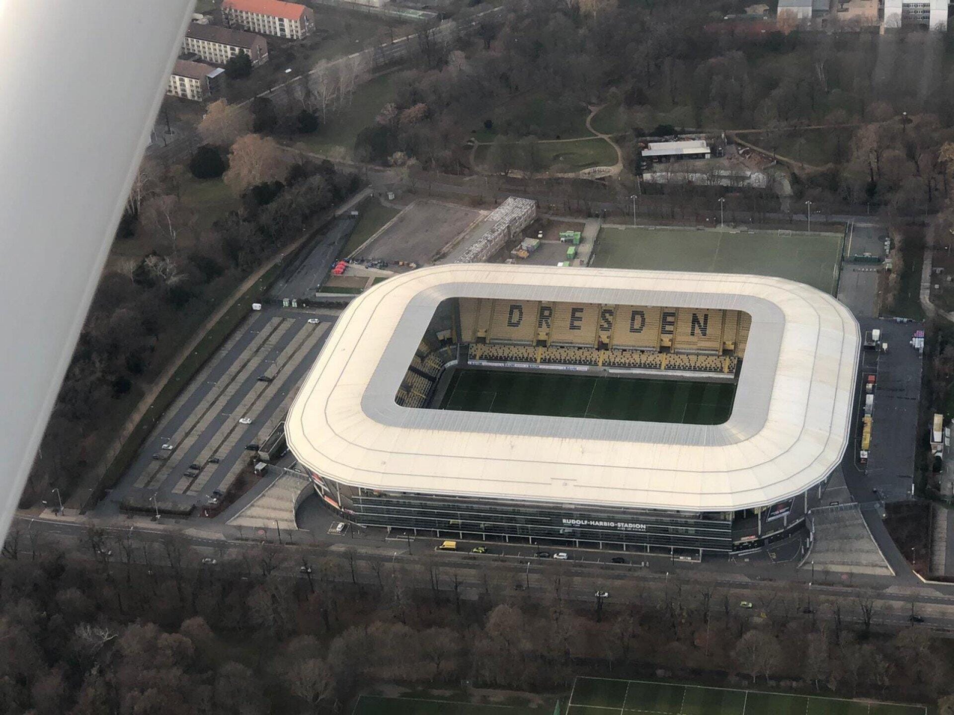 (Kleiner) Rundflug über Dresden