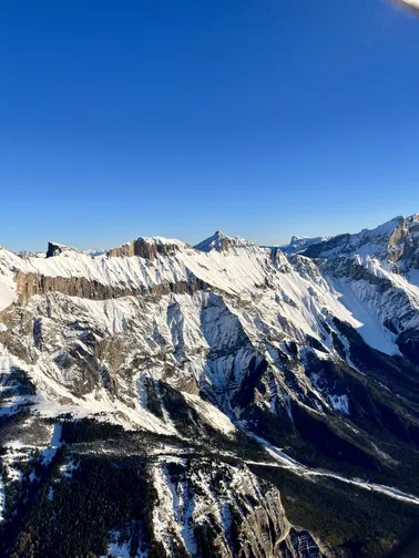 Vol au sommet des Alpes, des Écrins