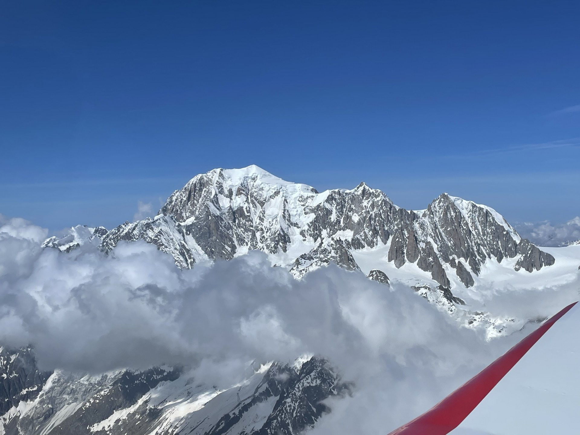 Vol autour du Mont-Blanc depuis Montbéliard