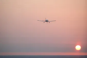Coucher de soleil sur l’Île d’Yeu en avion🌅