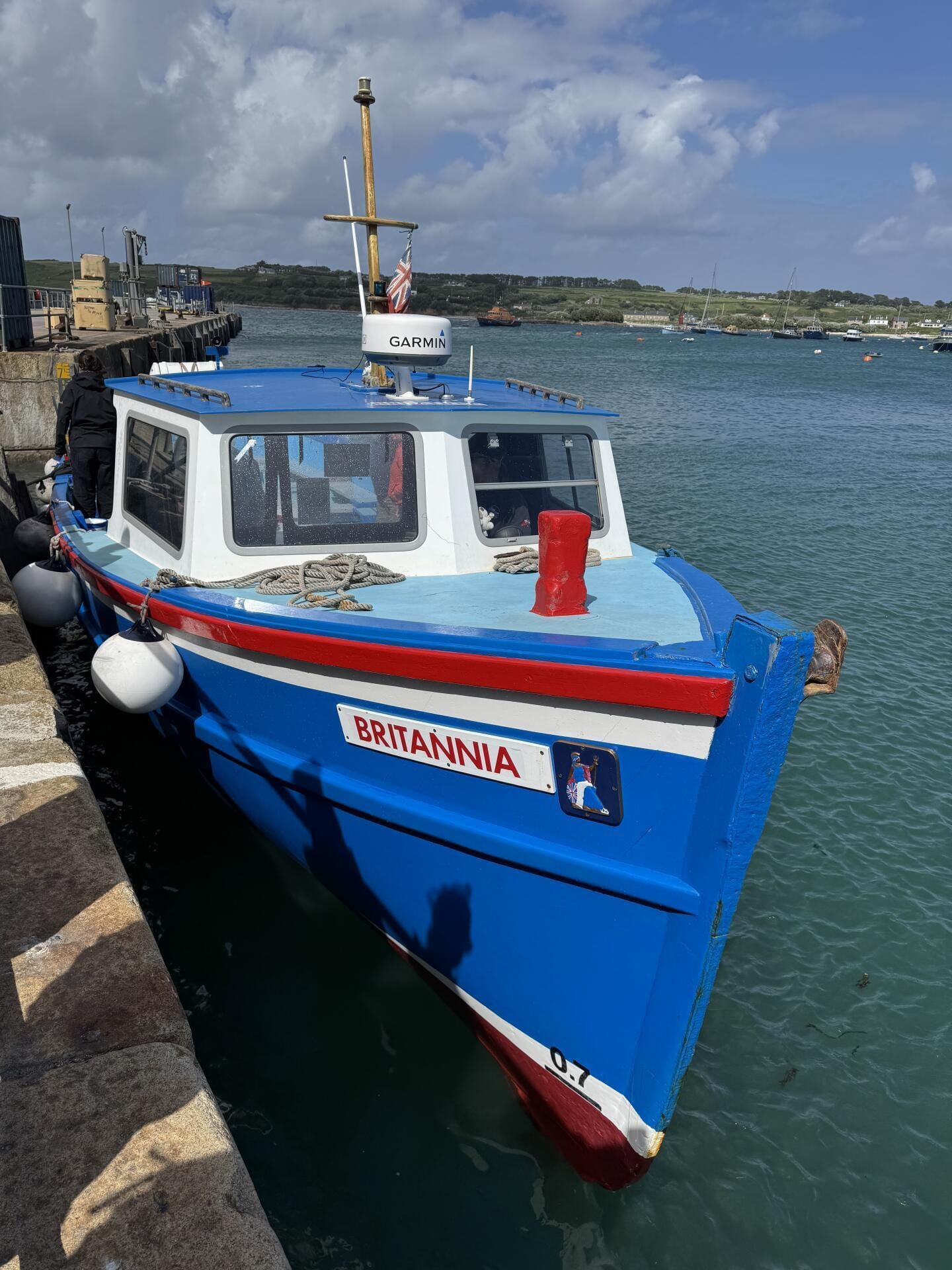 Easy ferry connections between islands